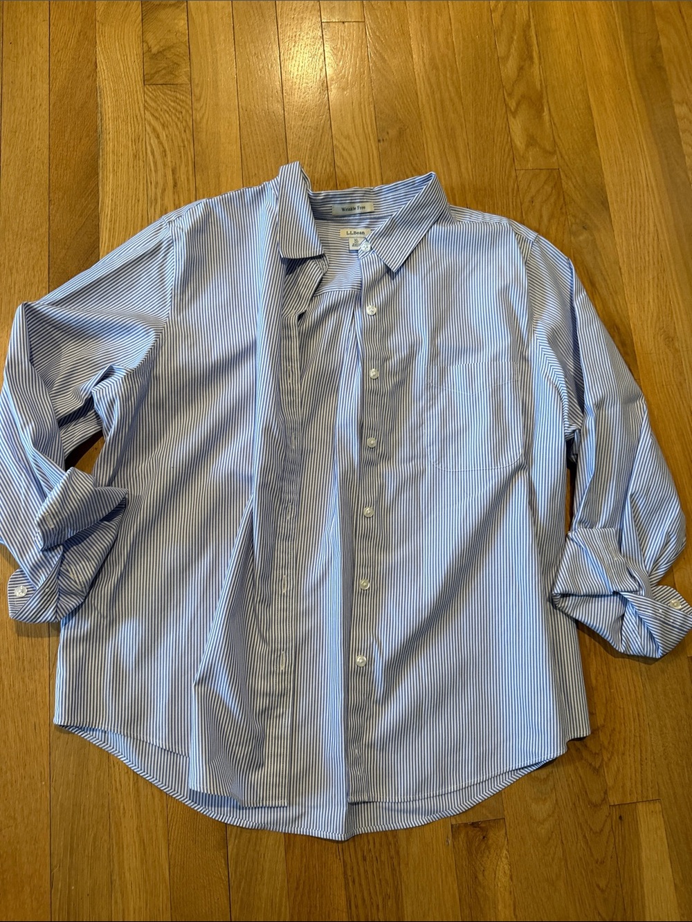 L.L. Bean Light Blue & White Pinstriped Wrinkle Free Button Down
